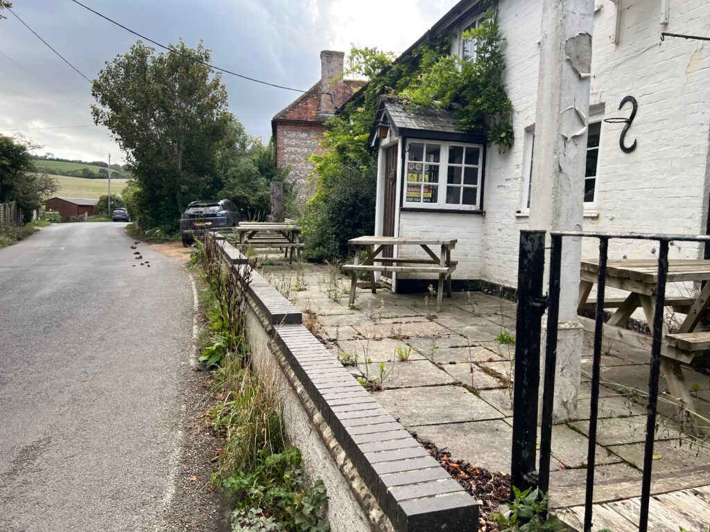 Property photo 2 of 11