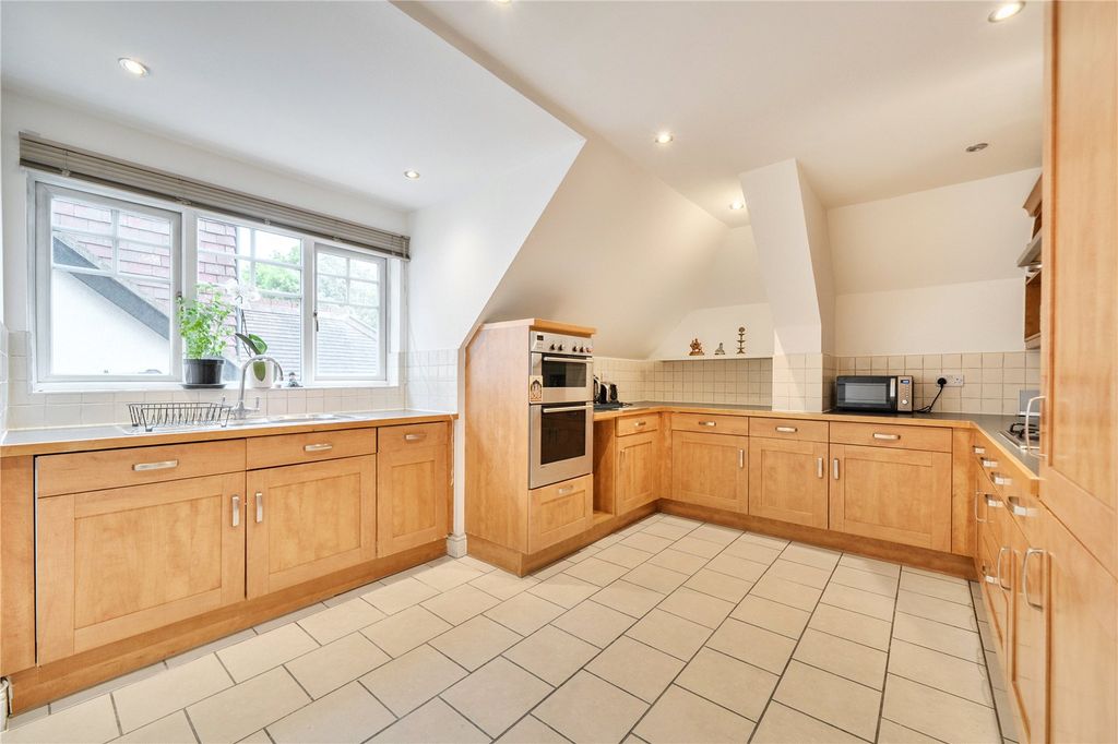 Property photo 3 of 21 Picture No. 07