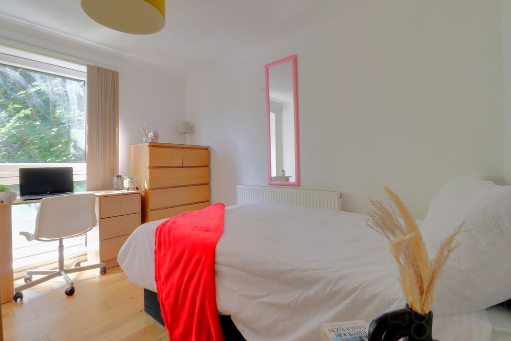 Property photo 2 of 16 Img_0458-Img_0460