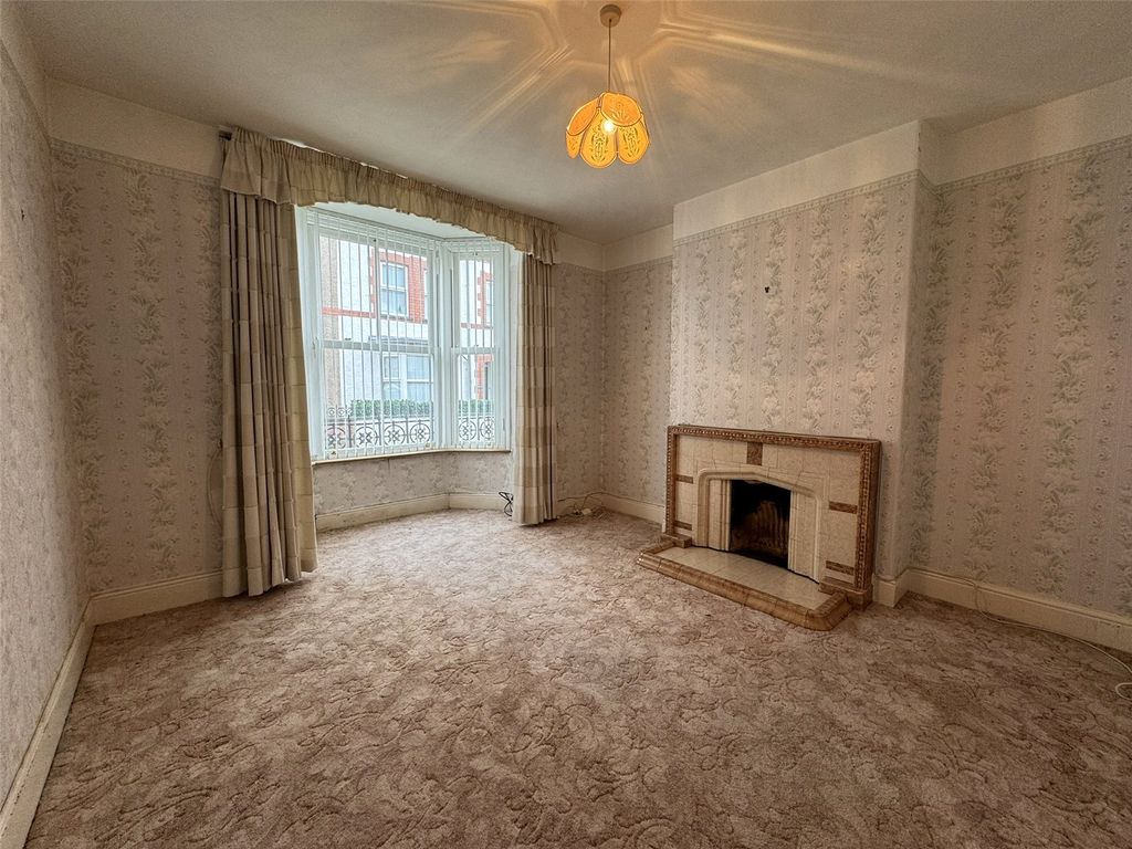 Property photo 2 of 13 Picture No. 04