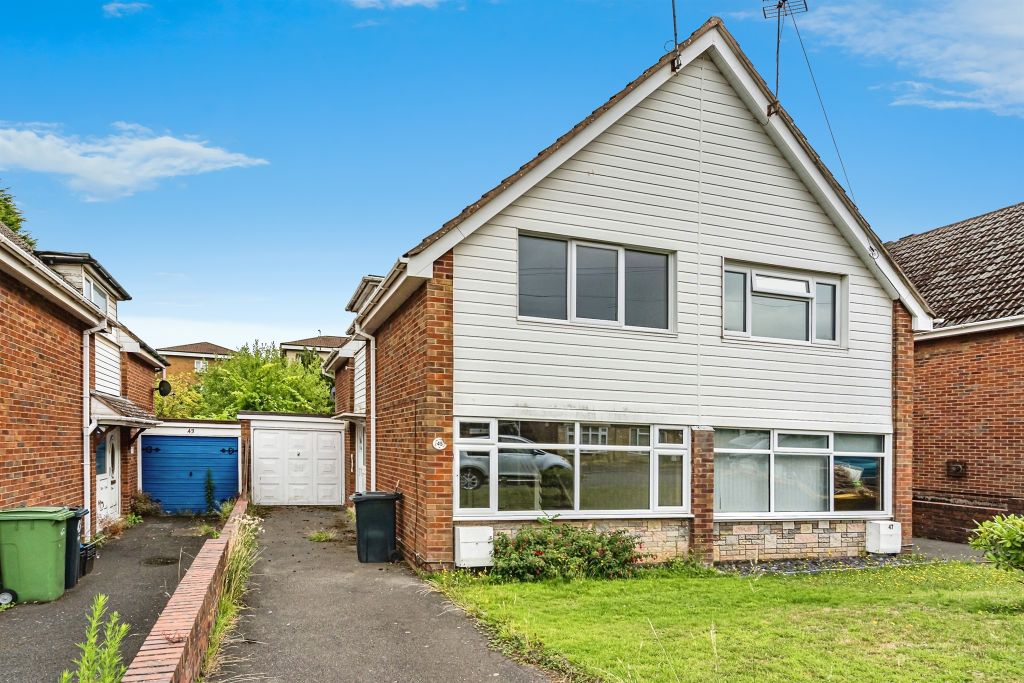 Property photo 1 of 17
