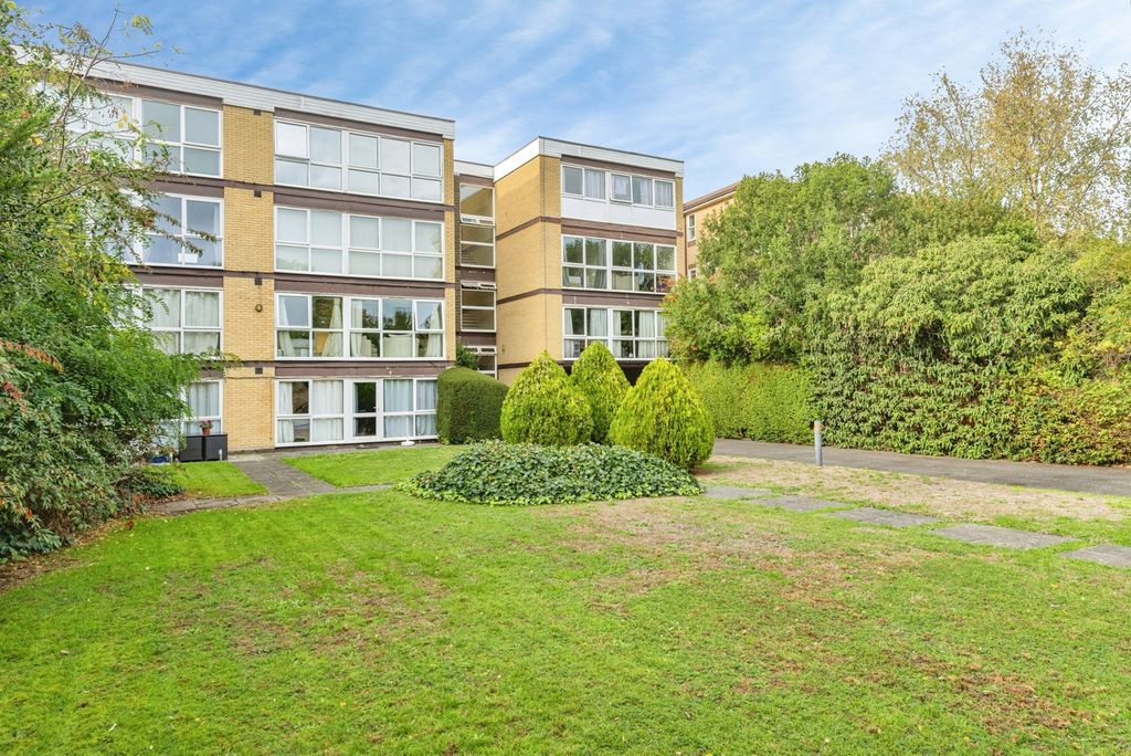 Property photo 1 of 25 Pbox-Img.Jpg