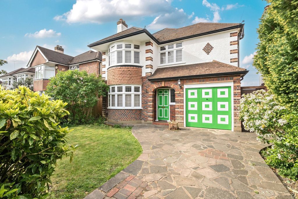 Property photo 1 of 17 Picture No. 05