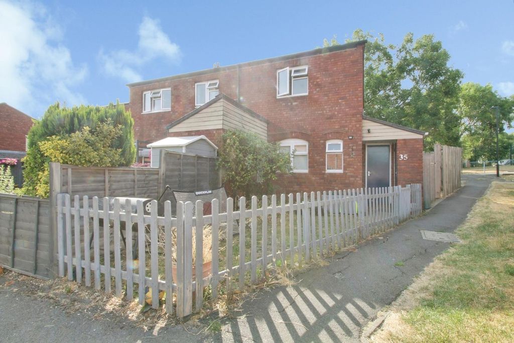 Property photo 1 of 15