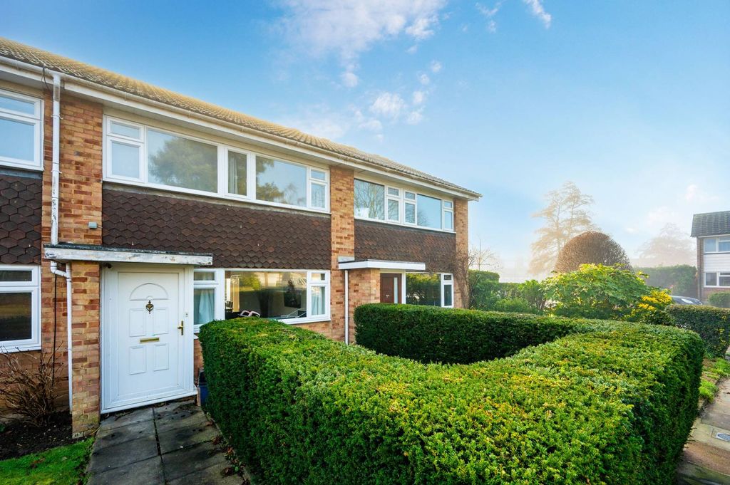 Property photo 1 of 18