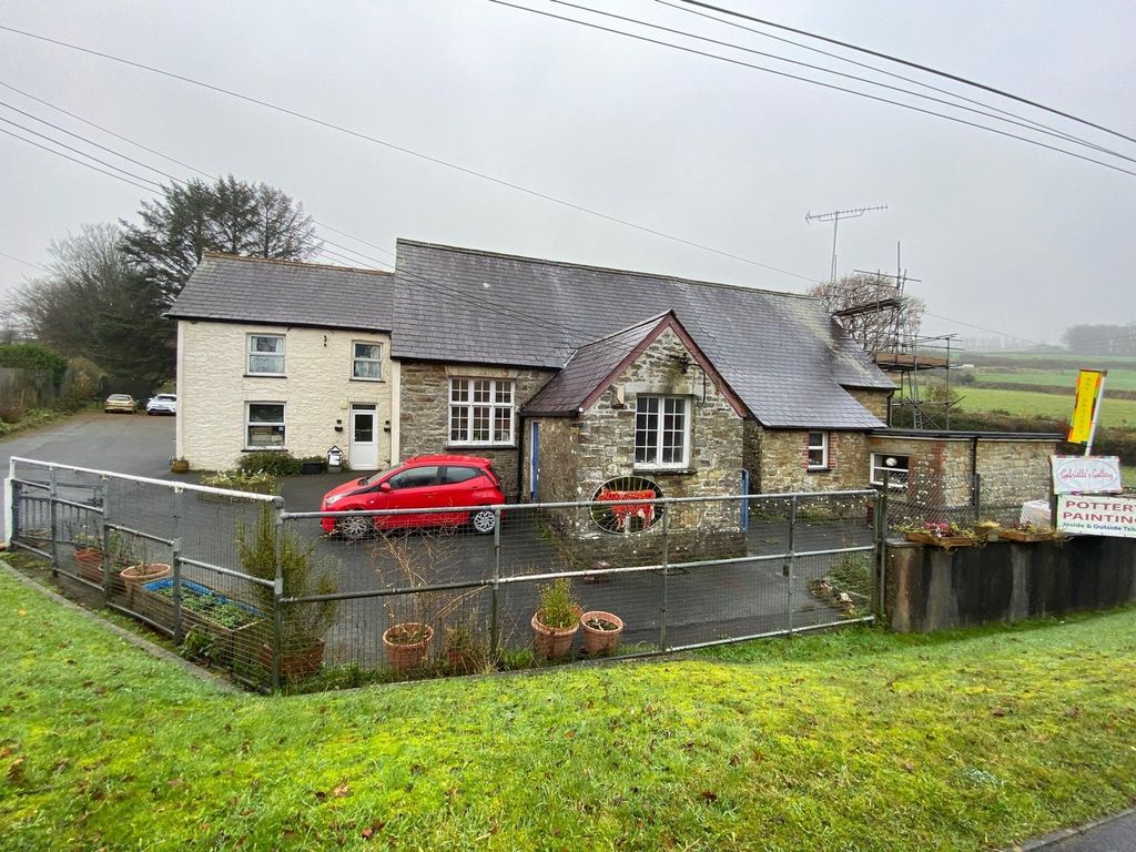 Property photo 1 of 24