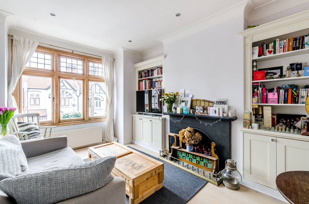 Property photo 1 of 6