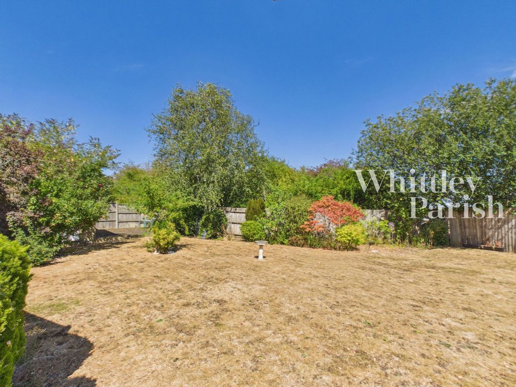 Property photo 2 of 21