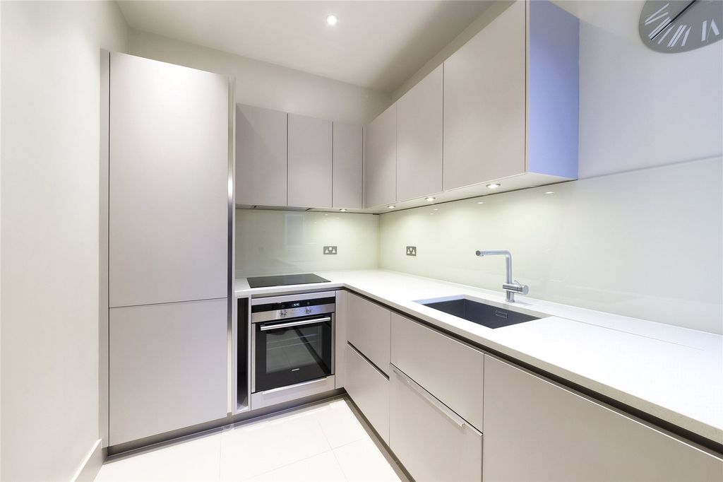 Property photo 2 of 9 Picture No. 08