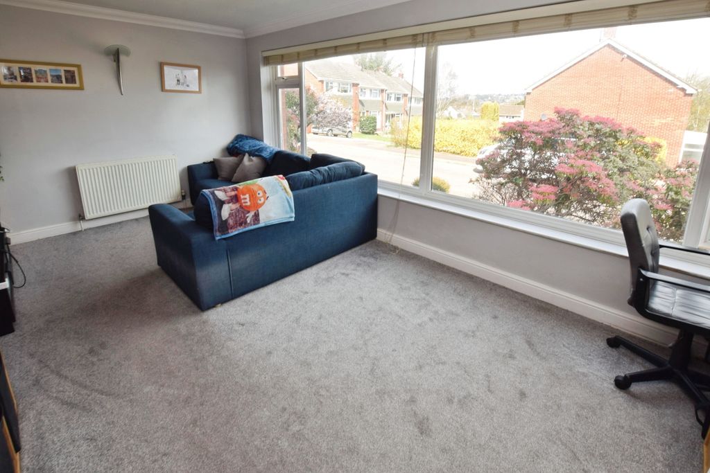 Property photo 2 of 10 80A26427-Dsc_0176_Edited 20Wood 20Lounge