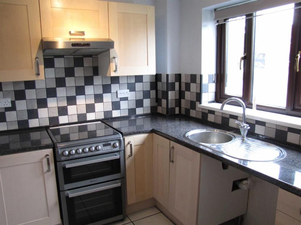 Property photo 3 of 8 ce39B659Ef3A6B1d9F440A97ba8d41d1.Jpg