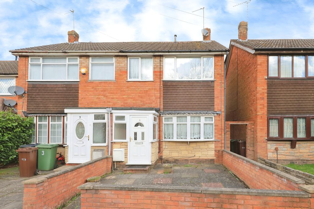 Property photo 1 of 17 Photography