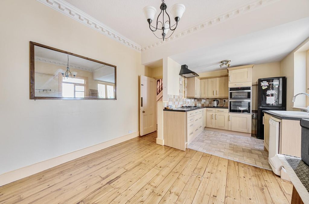 Property photo 2 of 12 Kitchen Diner.Jpg