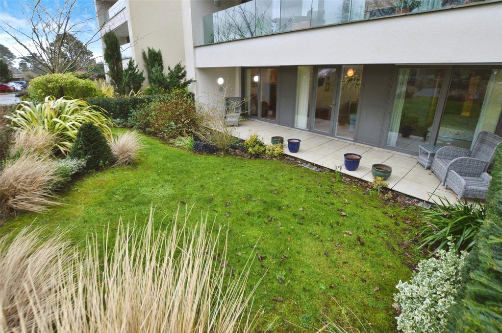 Additional image 11 of 2 bed flat for saleSea Road, Carlyon Bay, St. Austell, Cornwall PL25