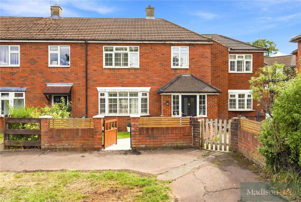 Property photo 1 of 38 Picture No. 03