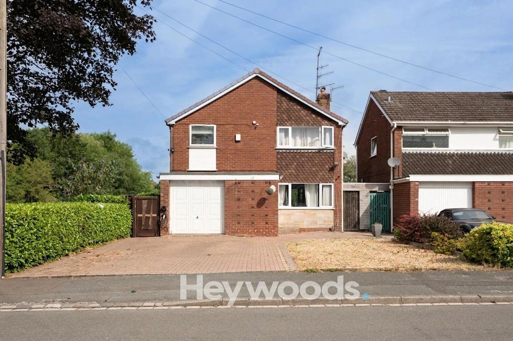Property photo 1 of 30