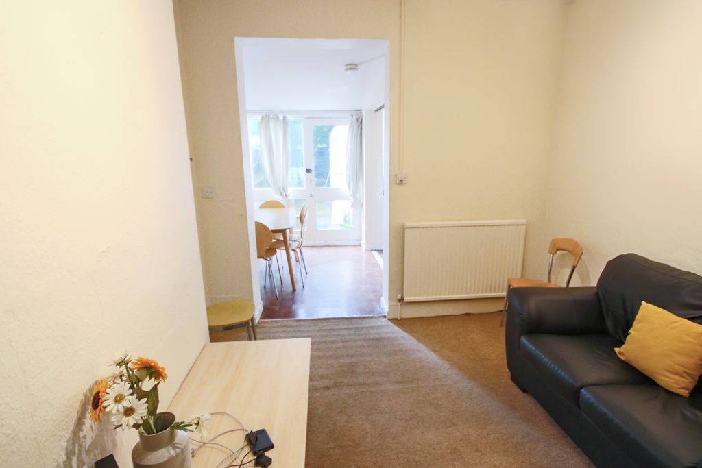 Property photo 3 of 11 Img_6937