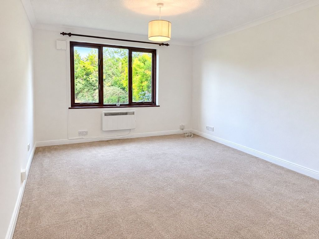 Property photo 2 of 6 Picture No. 06