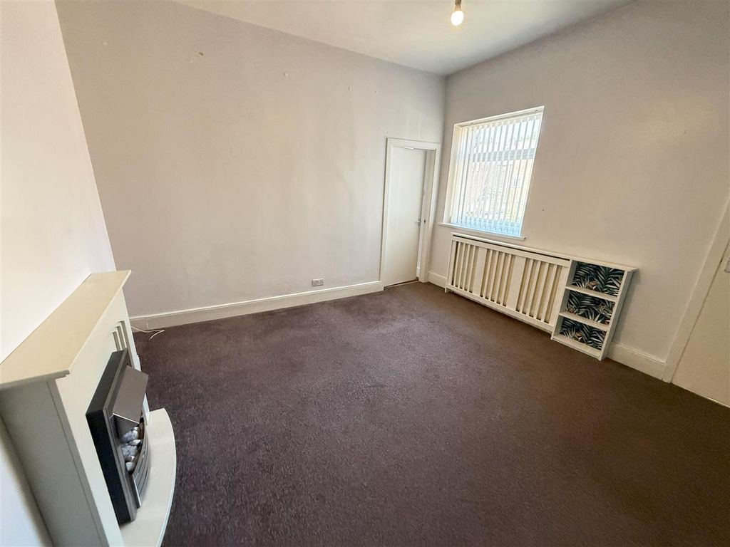 Property photo 2 of 8 Living Room.Jpg