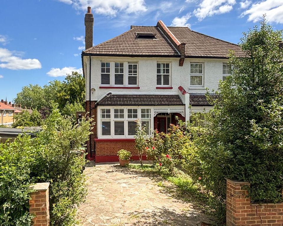 Property photo 1 of 27