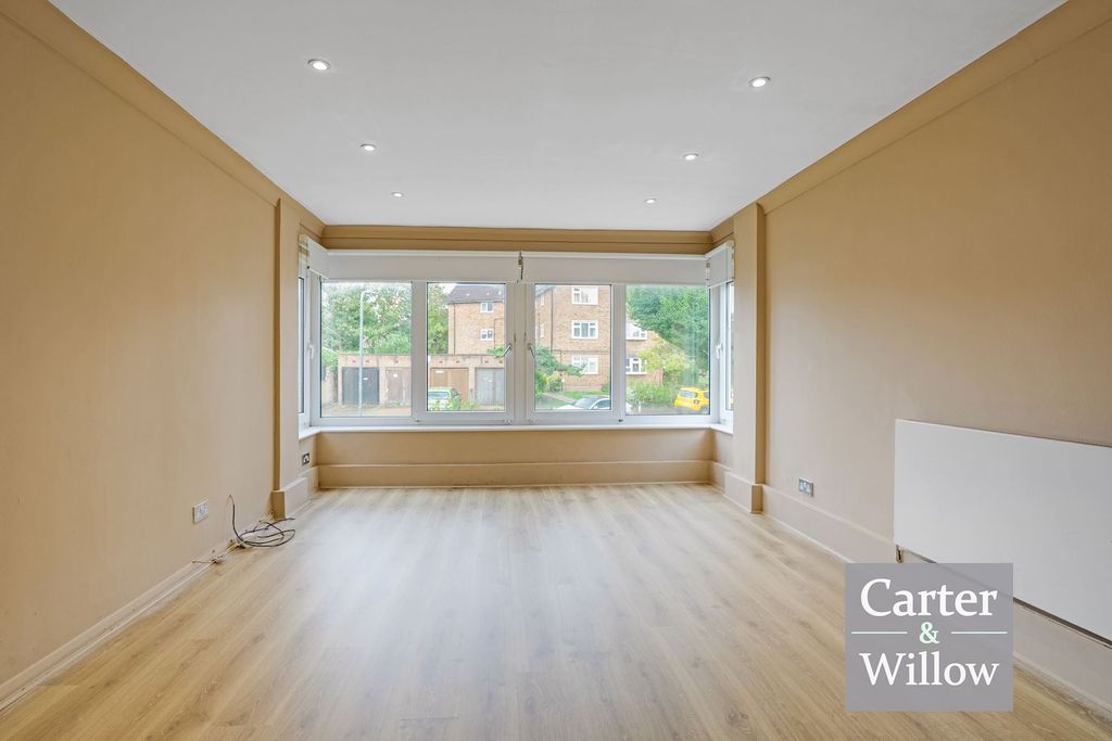 Property photo 3 of 12 Reception Room 