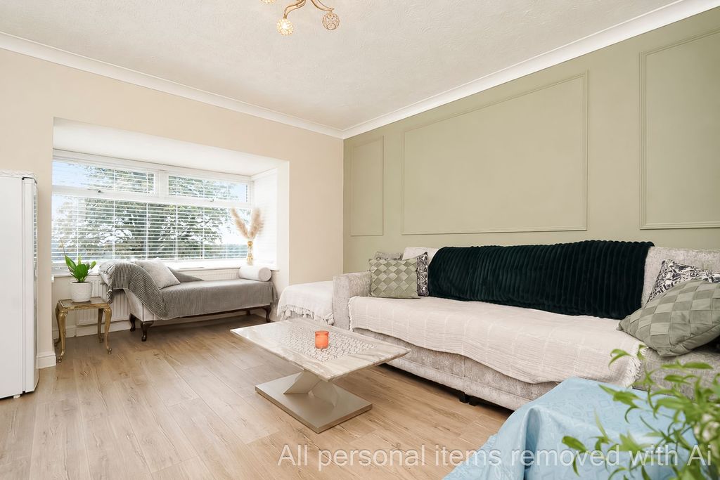 Property photo 2 of 38