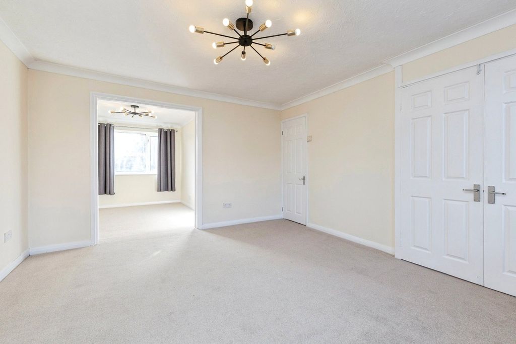 Property photo 3 of 21 Picture No. 49