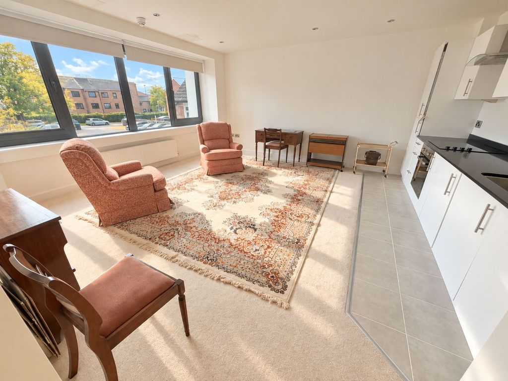 Property photo 2 of 15
