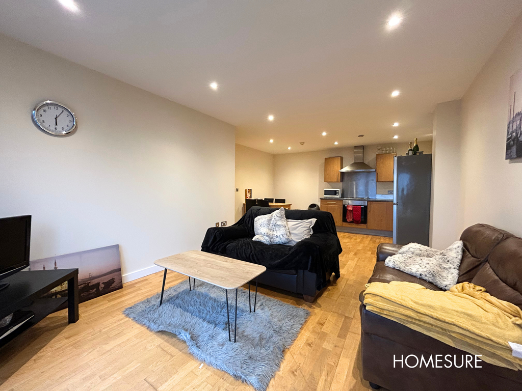 Property photo 1 of 6 Living Room