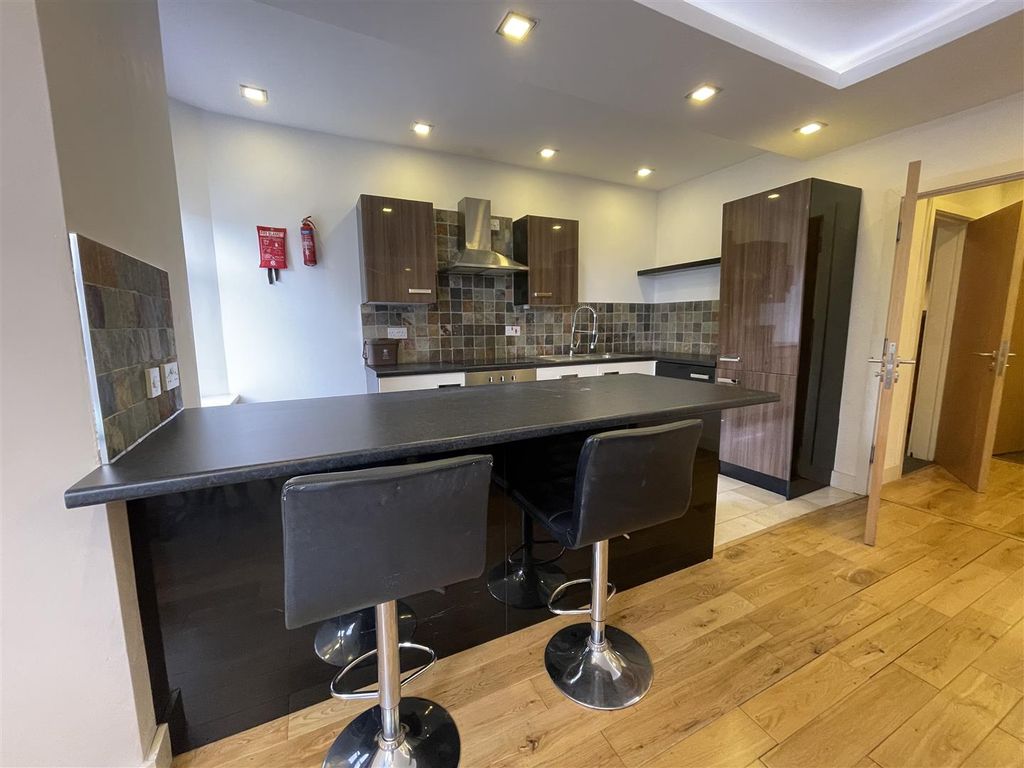 Property photo 3 of 8 Img_9206.Jpg