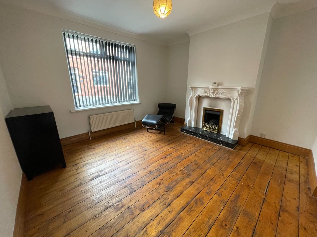 Property photo 2 of 13 Photograph 2