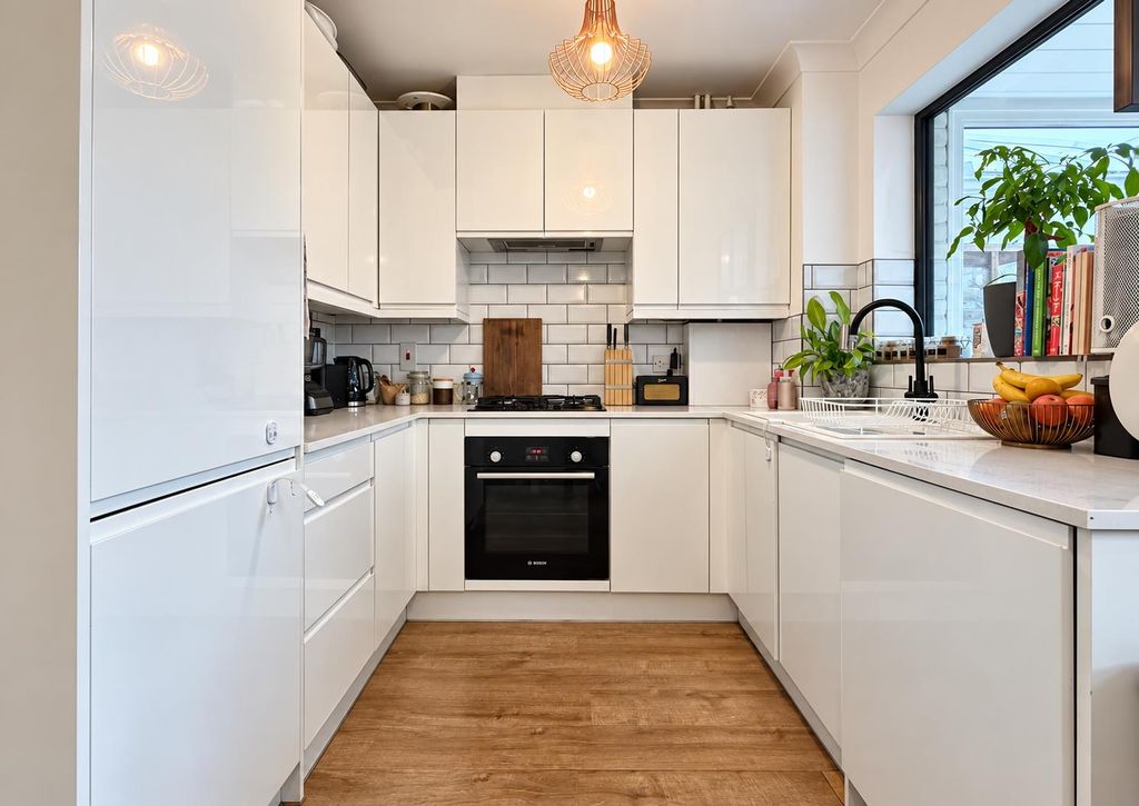 Property photo 3 of 22 74672B05-14C1-47A7-9D3B-21B53C5BA907.Png