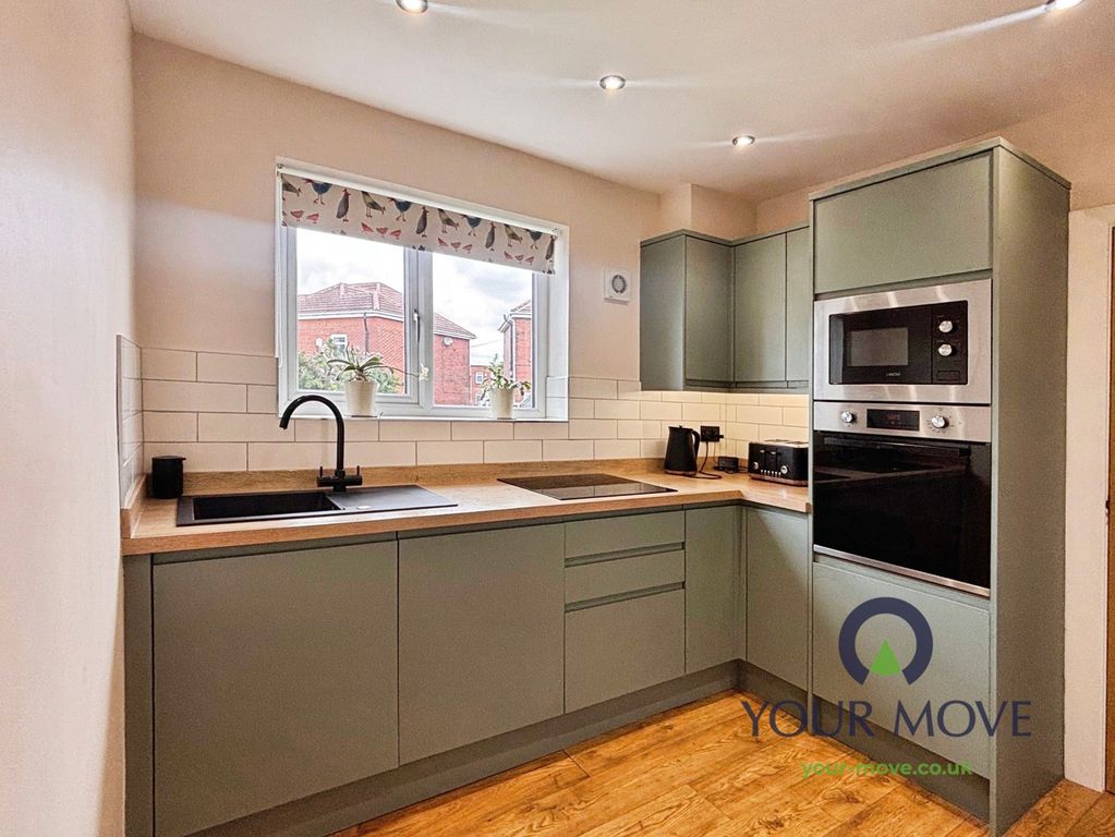 Property photo 2 of 12 Pbox-Img.Jpg
