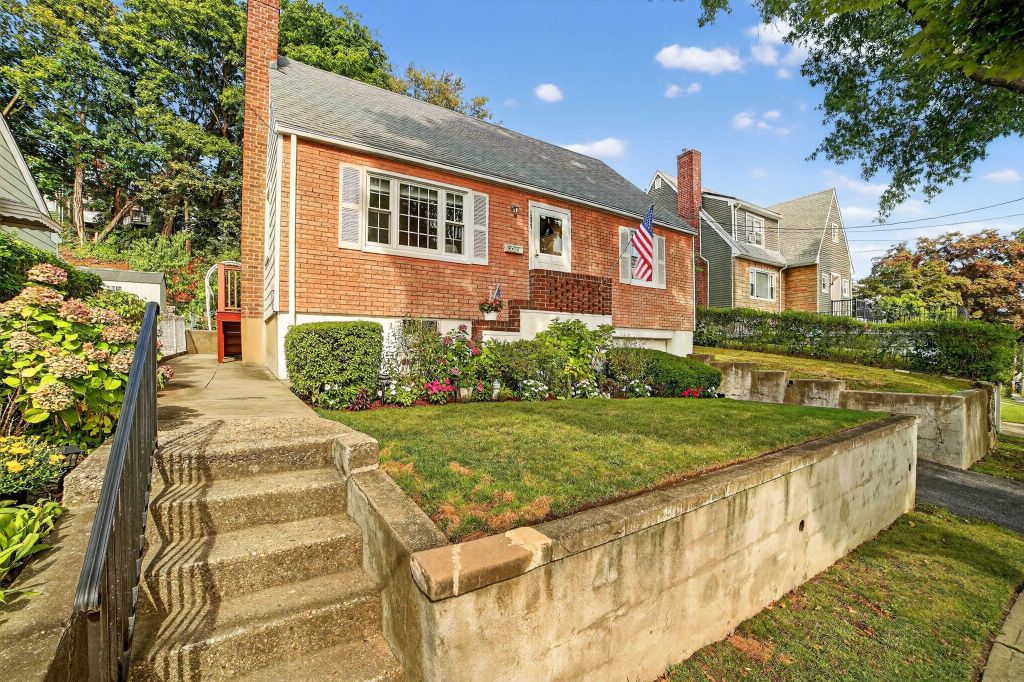 Property photo 2 of 30 <Alttext/>