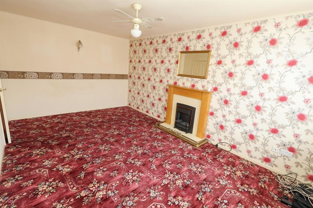 Property photo 3 of 15 10.Jpg
