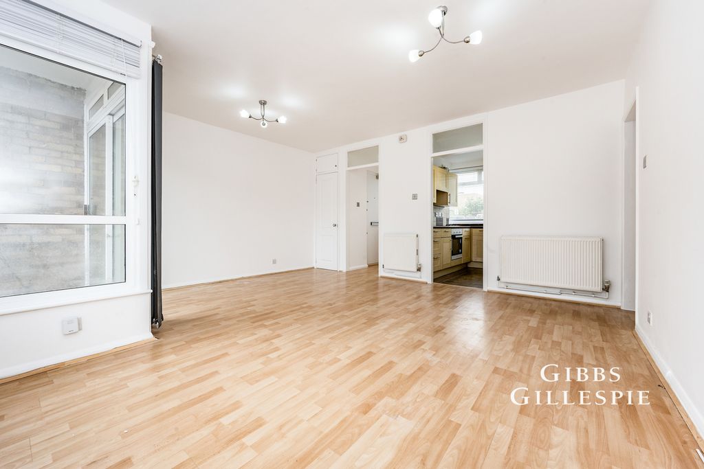 Property photo 1 of 10 Photo