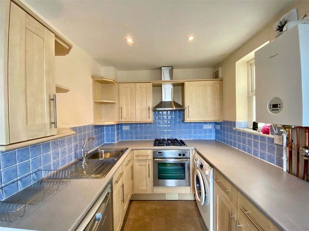 Property photo 2 of 11 Picture No. 26