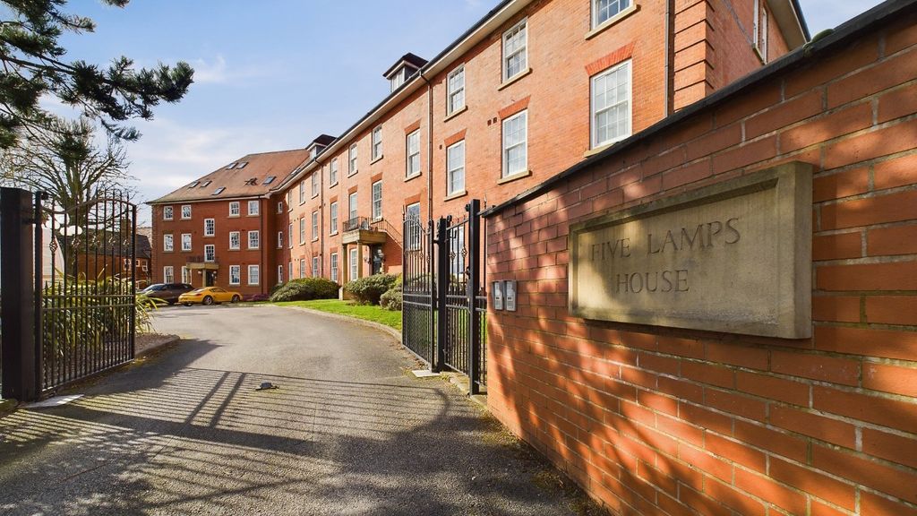 Property photo 1 of 22 3032290