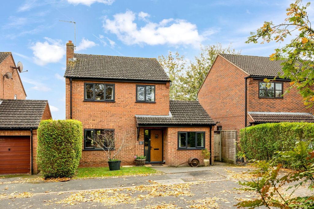 Property photo 1 of 20