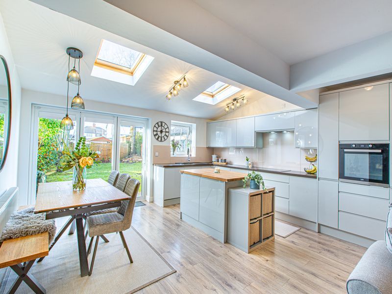 Property photo 1 of 22