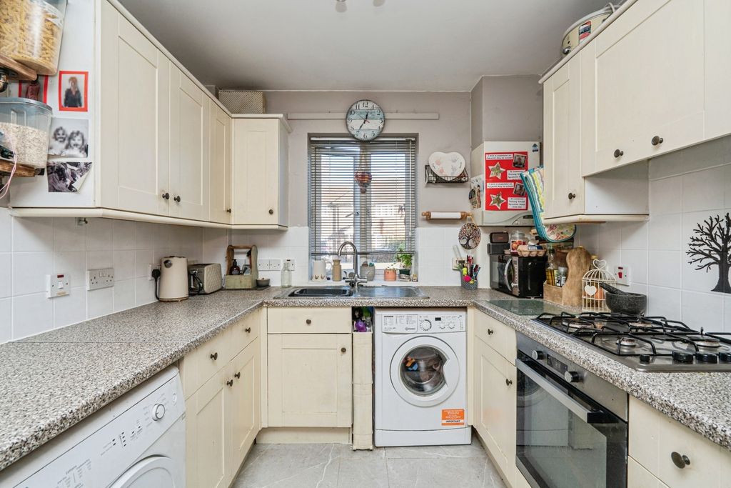 Property photo 2 of 12 Pbox-Img.Jpg