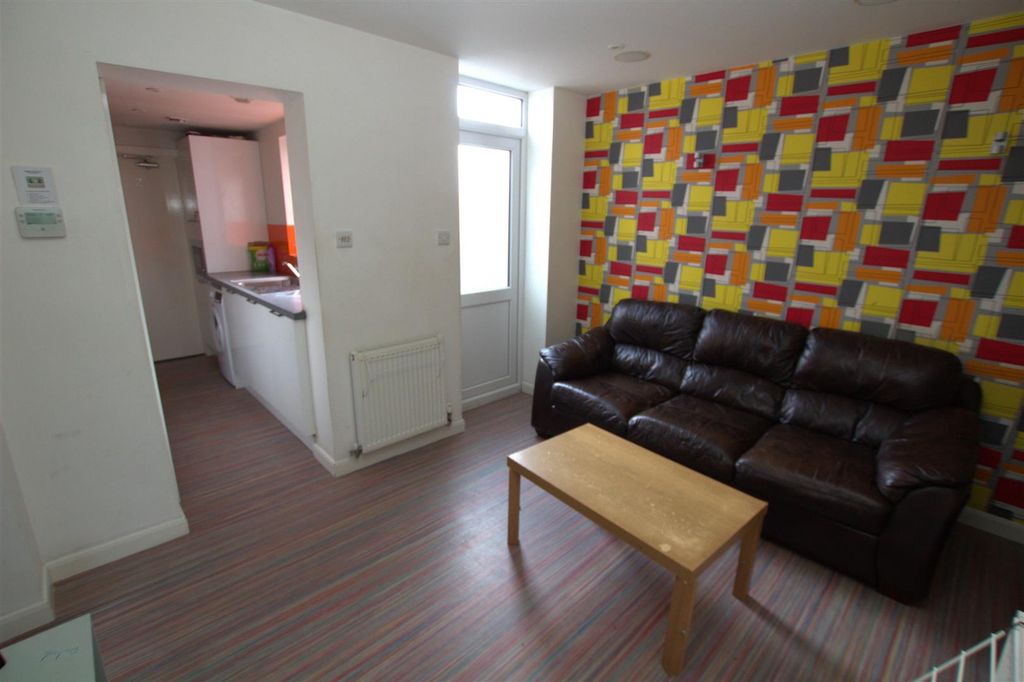 Property photo 2 of 11 Living Room Reverse.Jpg