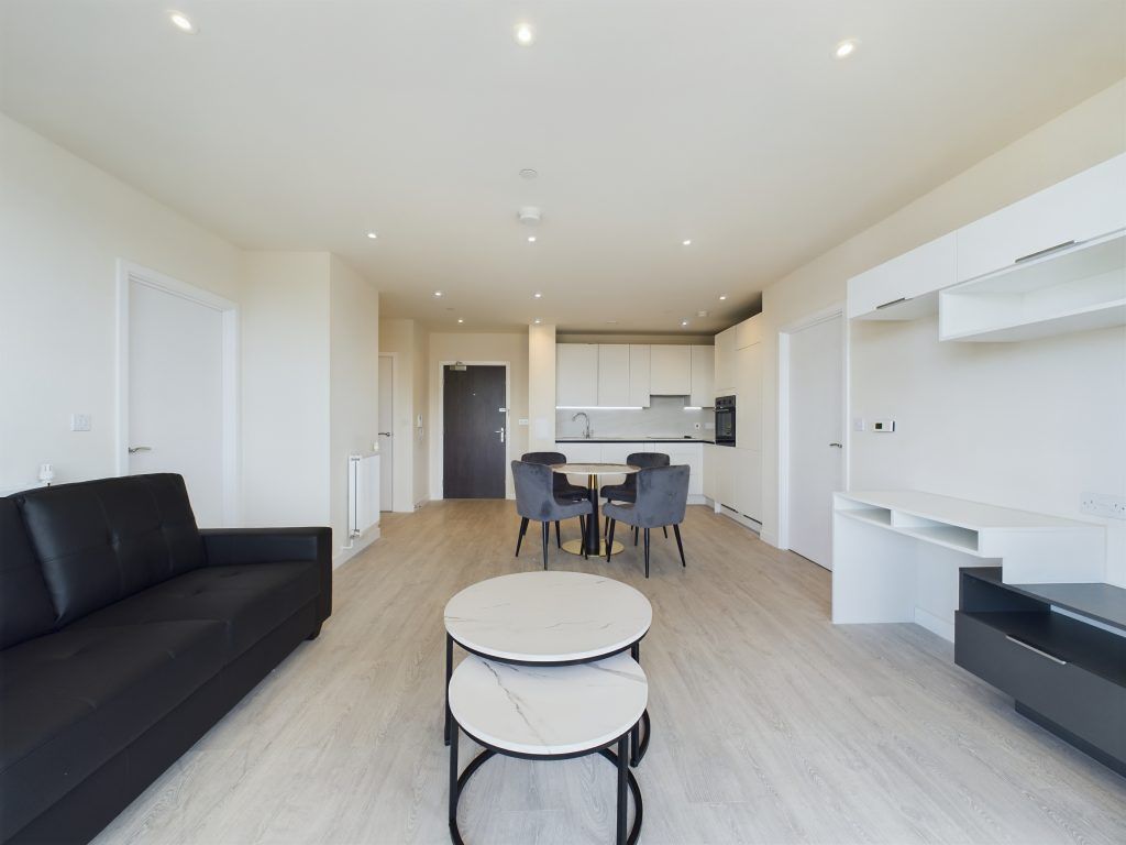 Property photo 2 of 12