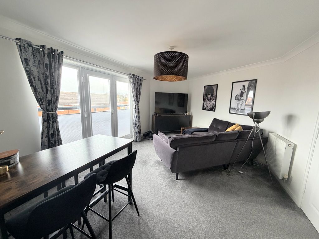 Property photo 3 of 6 21805Da8-6635-40F4-Bcd8-48C49C900462