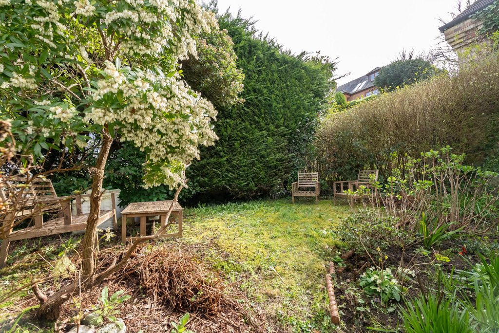 Property photo 3 of 18 Dsc01742