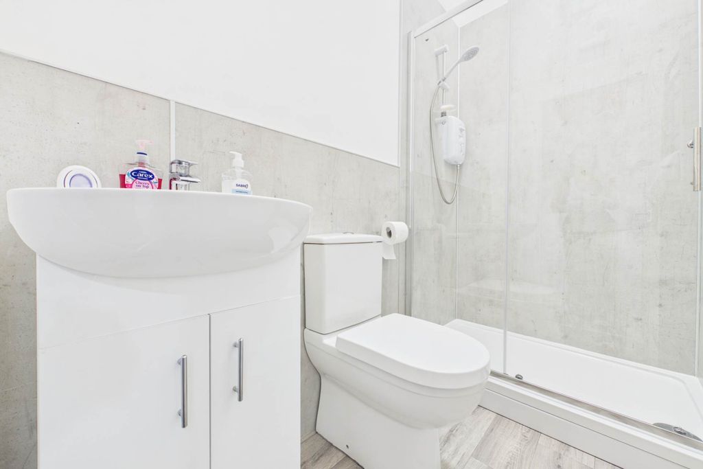 Additional image 13 of 1 bed flat for saleClydesdale Street, Hamilton ML3