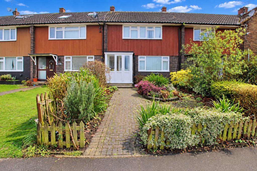 Property photo 1 of 8