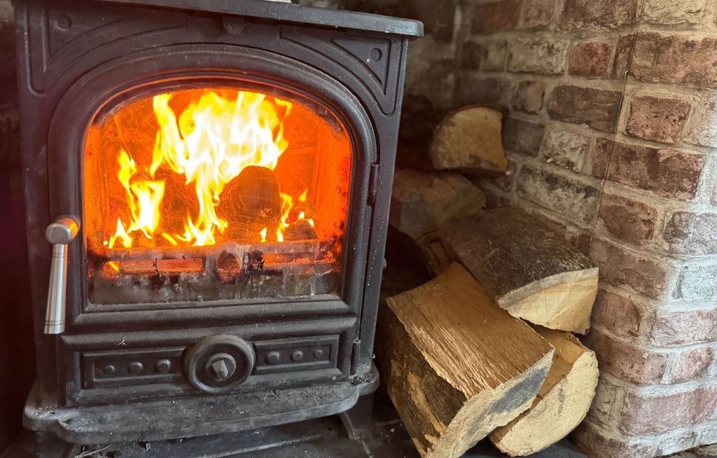 Property photo 2 of 24