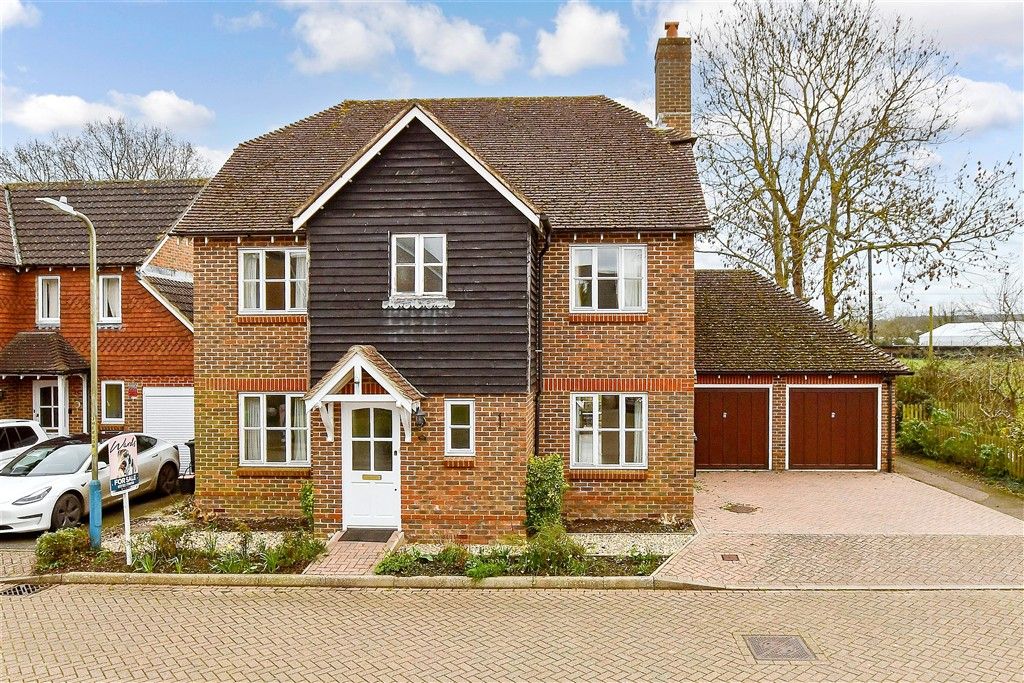 Property photo 1 of 20 External (Web) ::