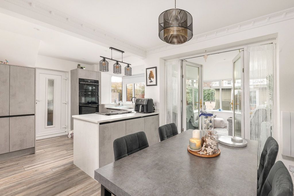 Property photo 3 of 13 Picture No. 08